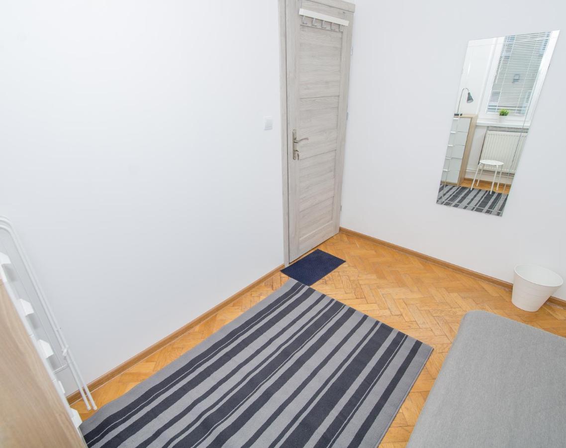 Uwh Hostel Gdansk Luaran gambar