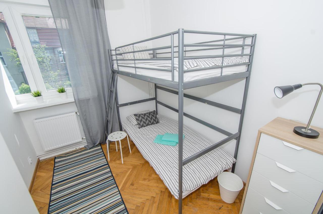 Uwh Hostel Gdansk Luaran gambar